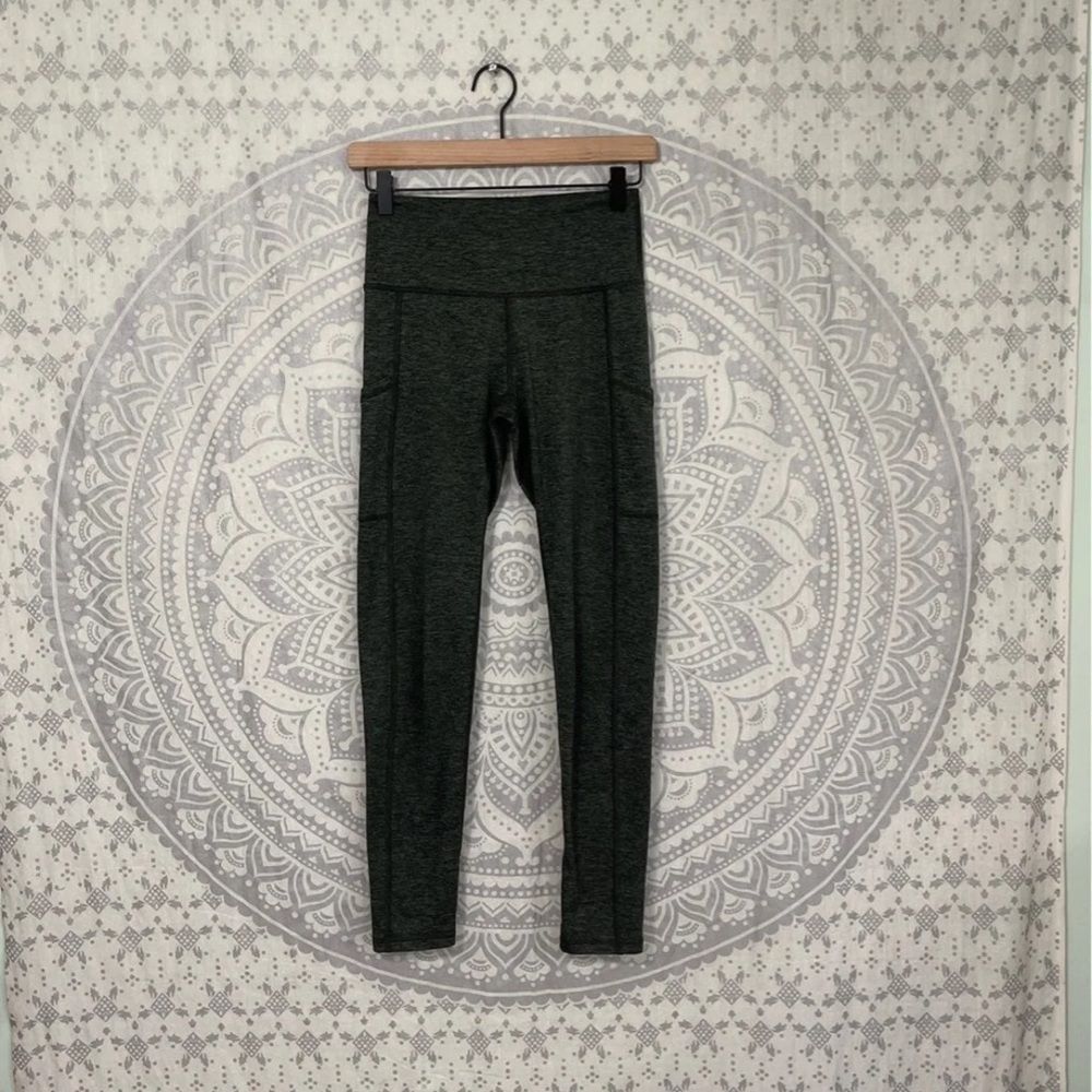 Euc $49 American Eagle AEO Aerie Play Pocket Waist Lounge Leggings Olive Green S